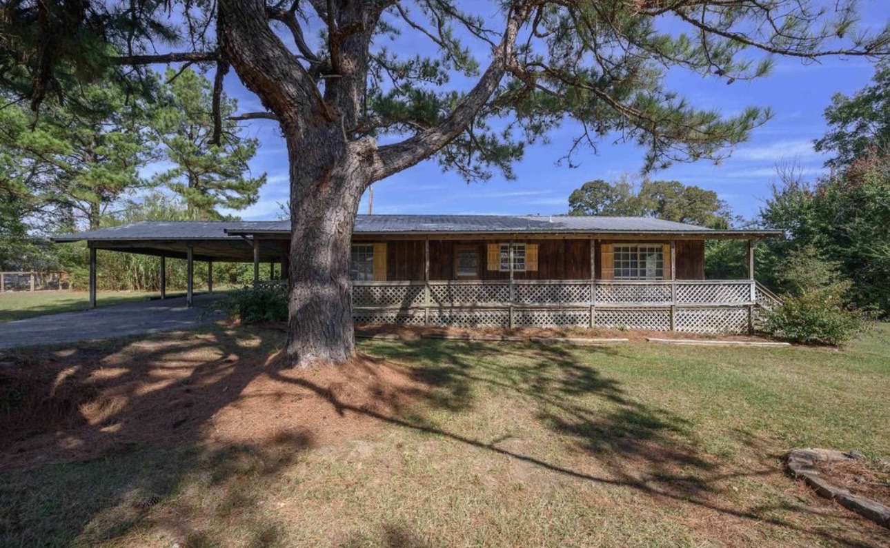 A property Upland Property Solutions purchased in West Alabama